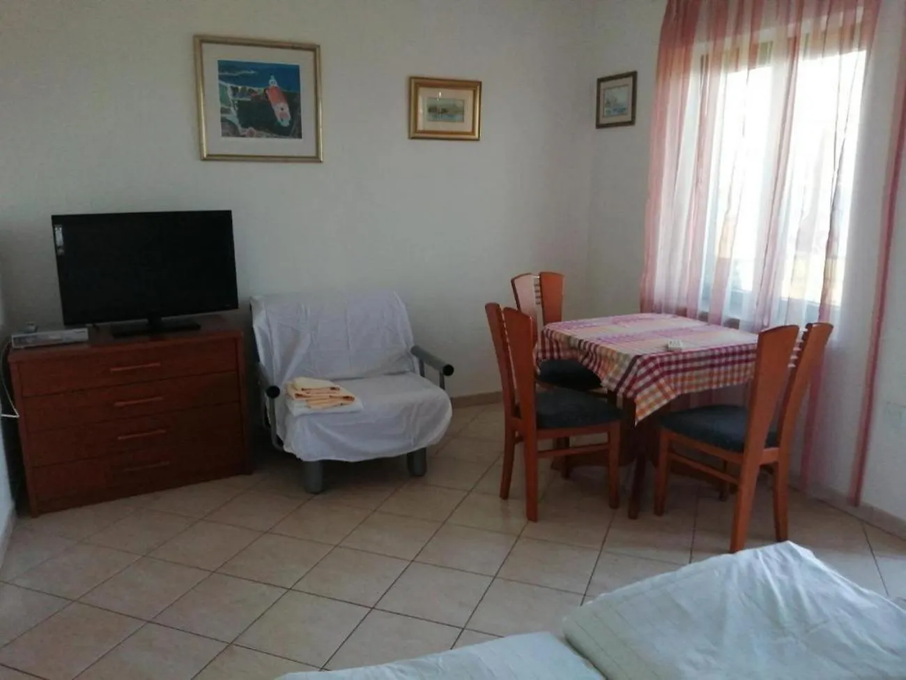 Apartments With A Parking Space Lovran, Opatija - 2357  Lovran